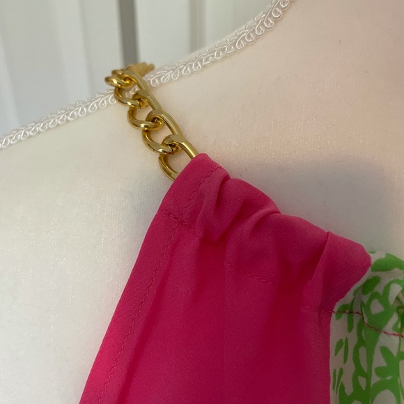 Beautiful silk Lilly Pulitzer top w gold rope - Picture 2 of 5